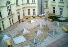 Терраса на 3м этаже здания факультета социальных учений. Высшее образование в Чехии —  EuroEducation
