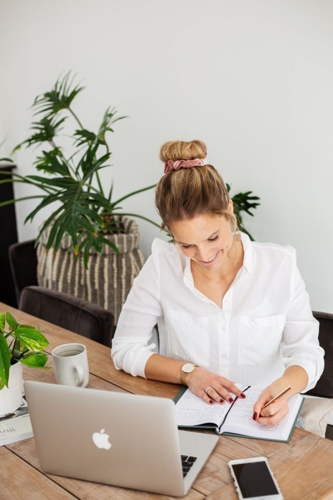 Как вузы Чехии помогают в поиске работы студентам