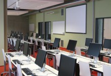 Факультет информационных технологий.
Высшее образование в Чехии —  EuroEducation